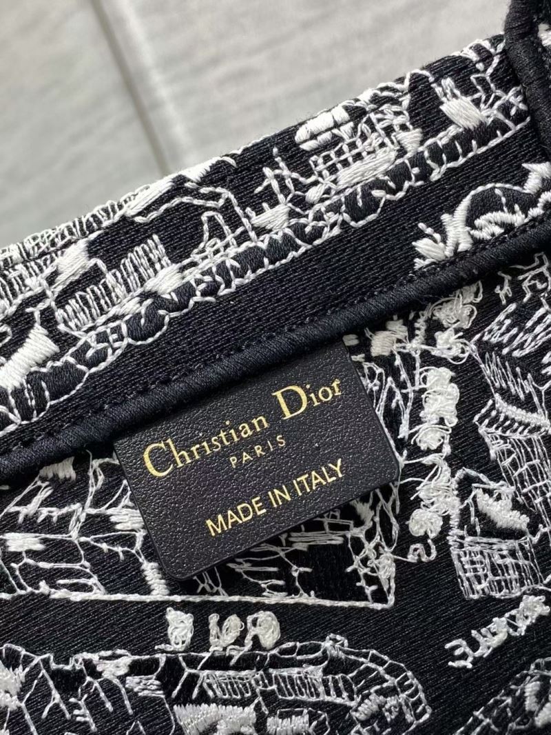 Christian Dior Shopping Bags